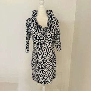 Gretchen Scott Designs Navy White Ikat Ruffleneck Jersey Dress Sz Sm. 3/4 Sleeve